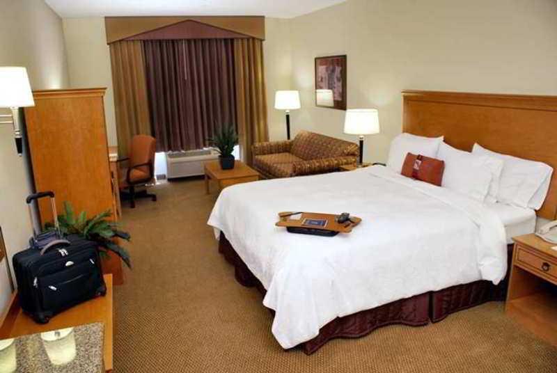 Hampton Inn & Suites Маунтин Вю Стая снимка